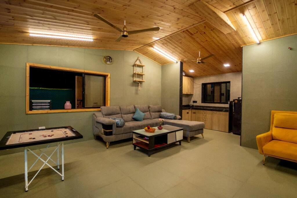 Spicy Mango Lakeside Abode - Luxurious Villa In Pawana Lonavala Eksteriør billede