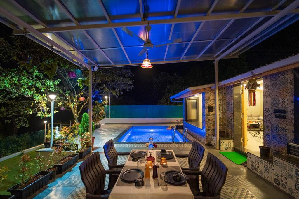 Spicy Mango Lakeside Abode - Luxurious Villa In Pawana Lonavala Eksteriør billede